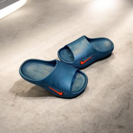 claquettes sport nike